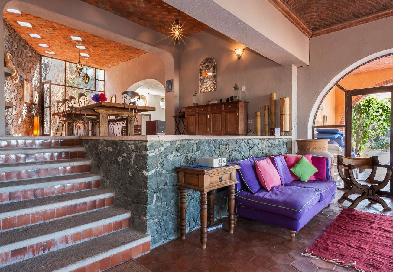 House in San Miguel de Allende - Casa Magnifica