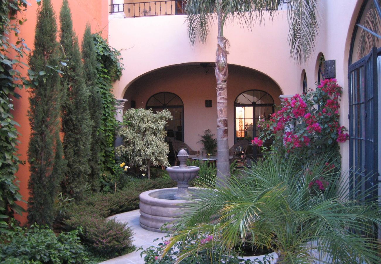 House in San Miguel de Allende - Casa San Rafael