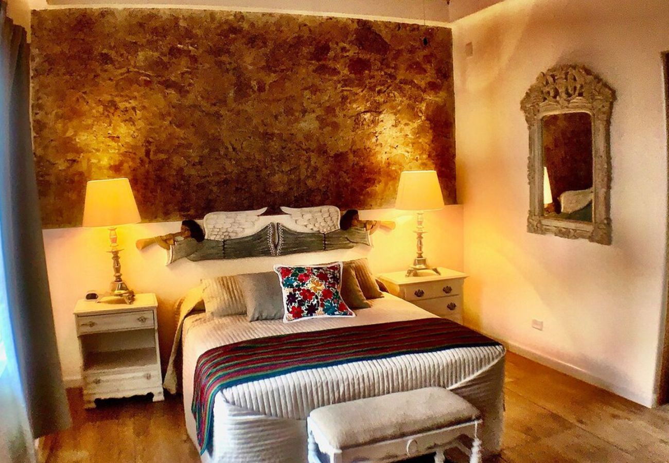 House in San Miguel de Allende - Casa Dos Vidas