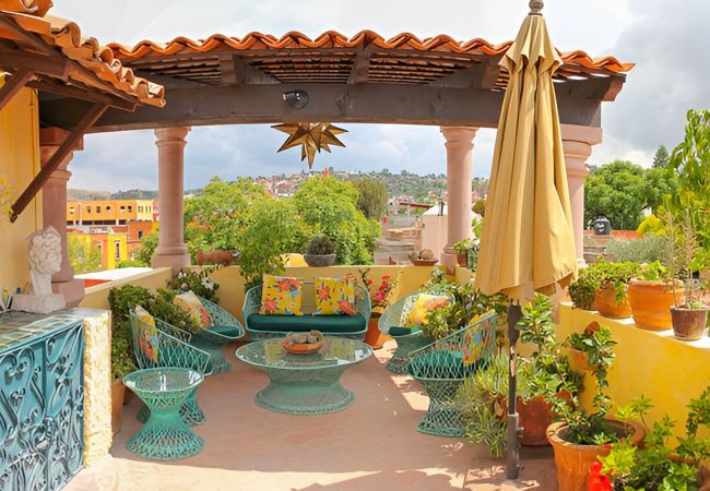 House in San Miguel de Allende - Casa Feliz