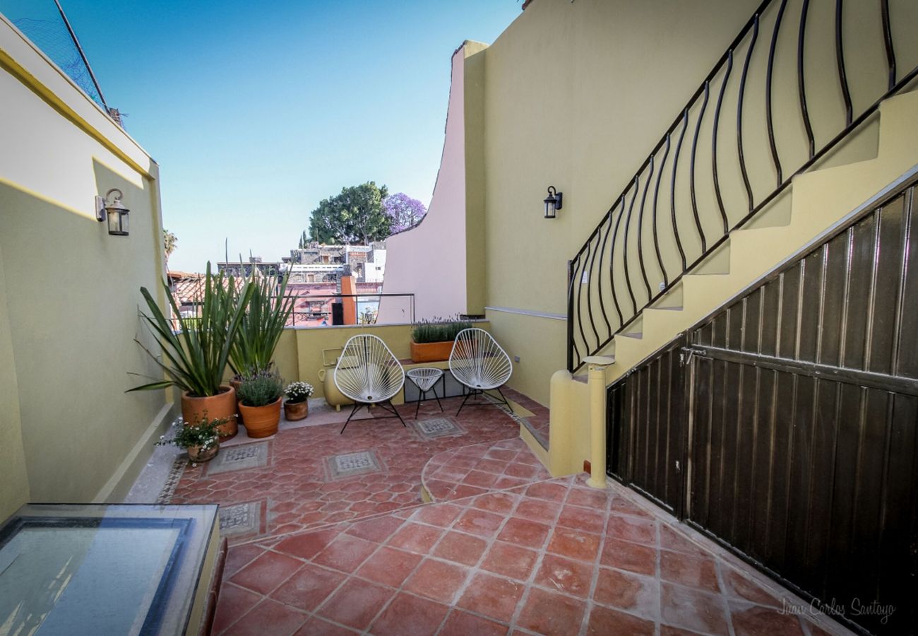 House in San Miguel de Allende - Casa Arco Dorado