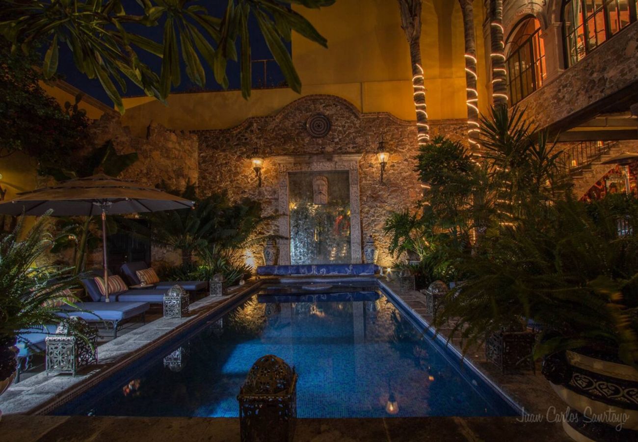 House in San Miguel de Allende - Casa De La Condesa