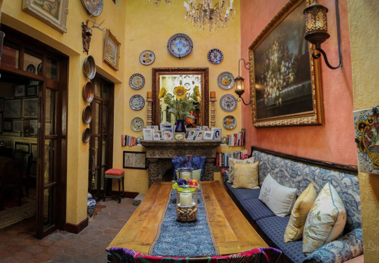 House in San Miguel de Allende - Casa De La Condesa